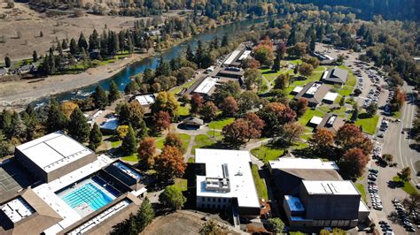 Ucc roseburg - Umpqua Community College is a public institution in Roseburg, Oregon. Its campus is located in a rural with a total enrollment of 2,140. The school utilizes a quarter-based academic year. 